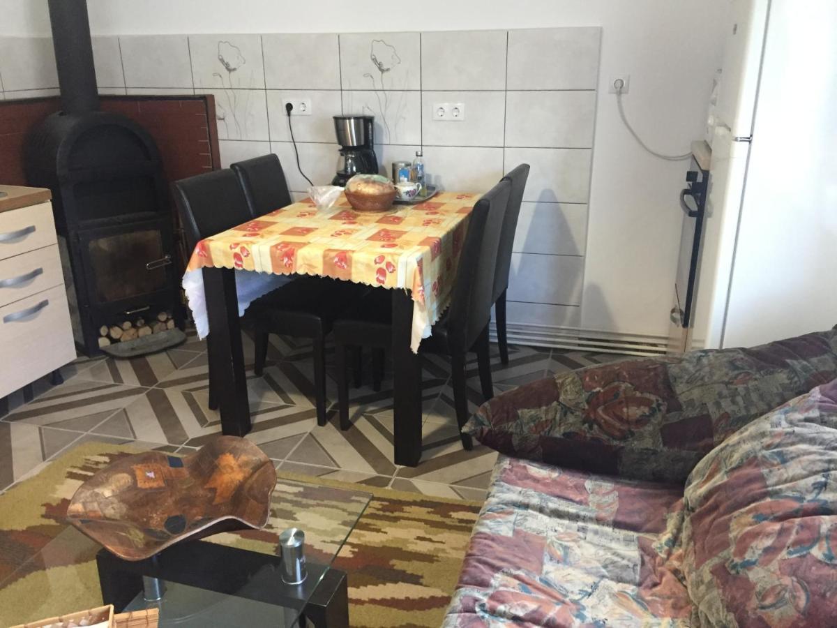 فيلا Casa Rustica Cu Terasa Mediaş المظهر الخارجي الصورة